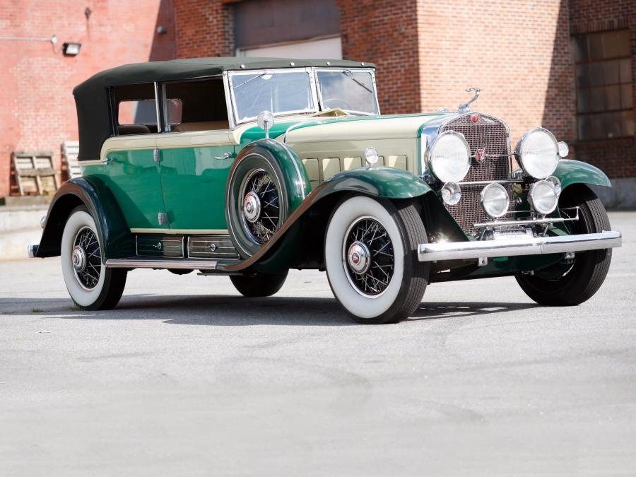  Cadillac V16 All-Weather Phaeton by Fleetwood 1930 года  (фото 11 из 26)
